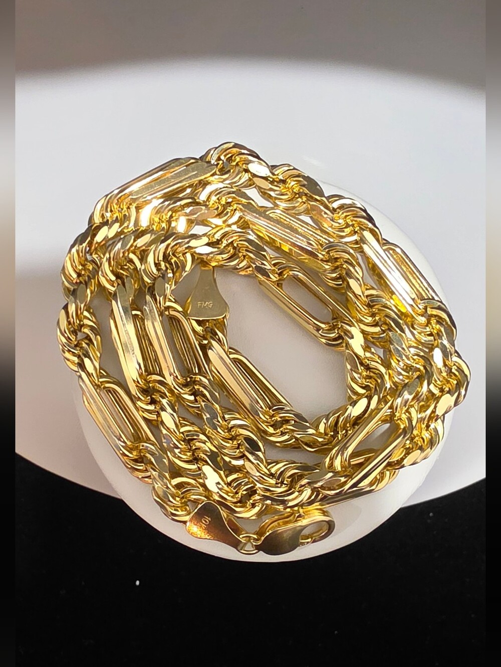 10kt Gold Milano Rope Chain - Picture 3 of 10